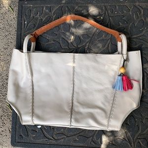 The Sak Los Feliz Leather Tote Bag White Stone 👜